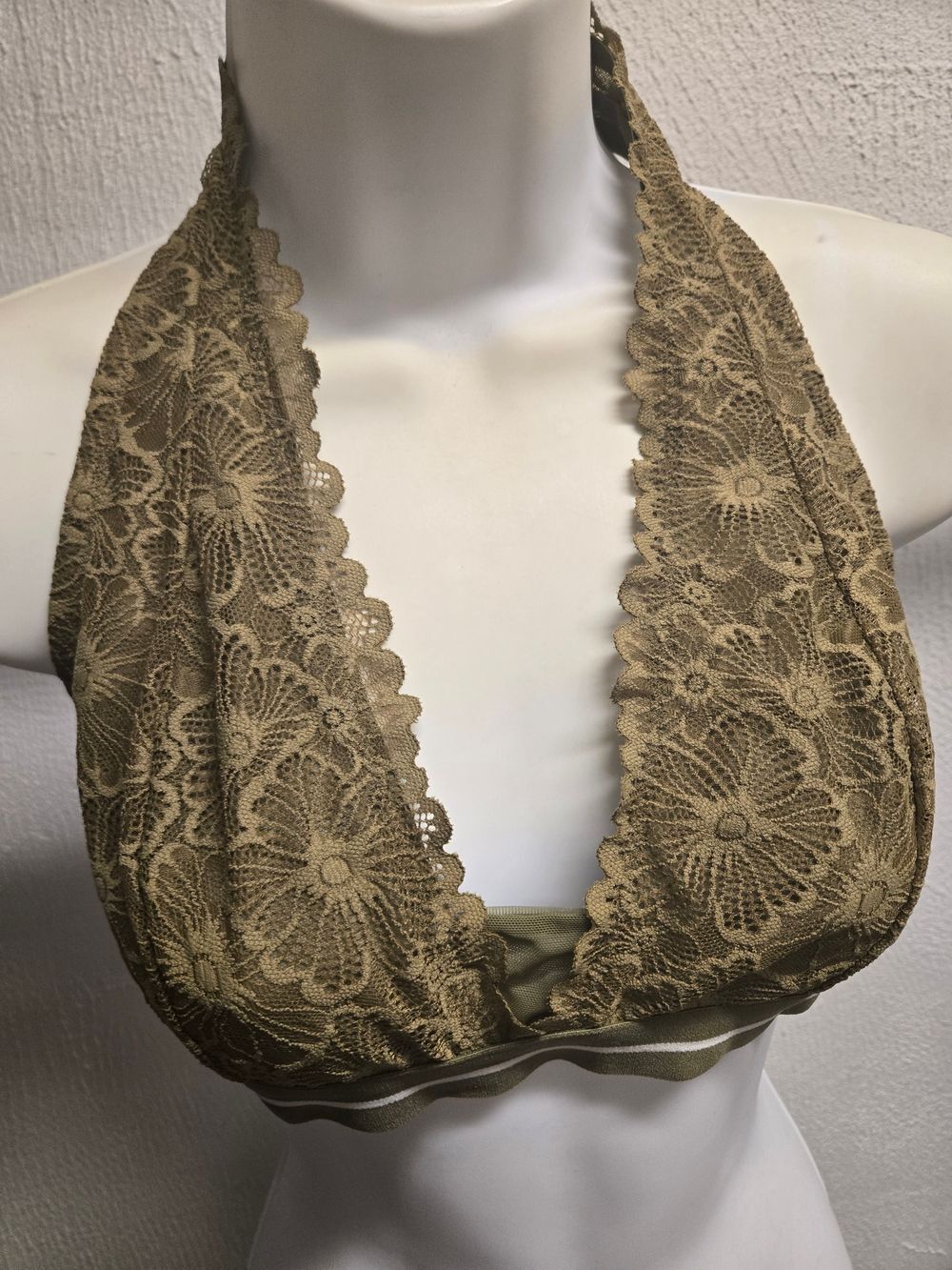 Colsie Olive Green Lace Halter Bralette